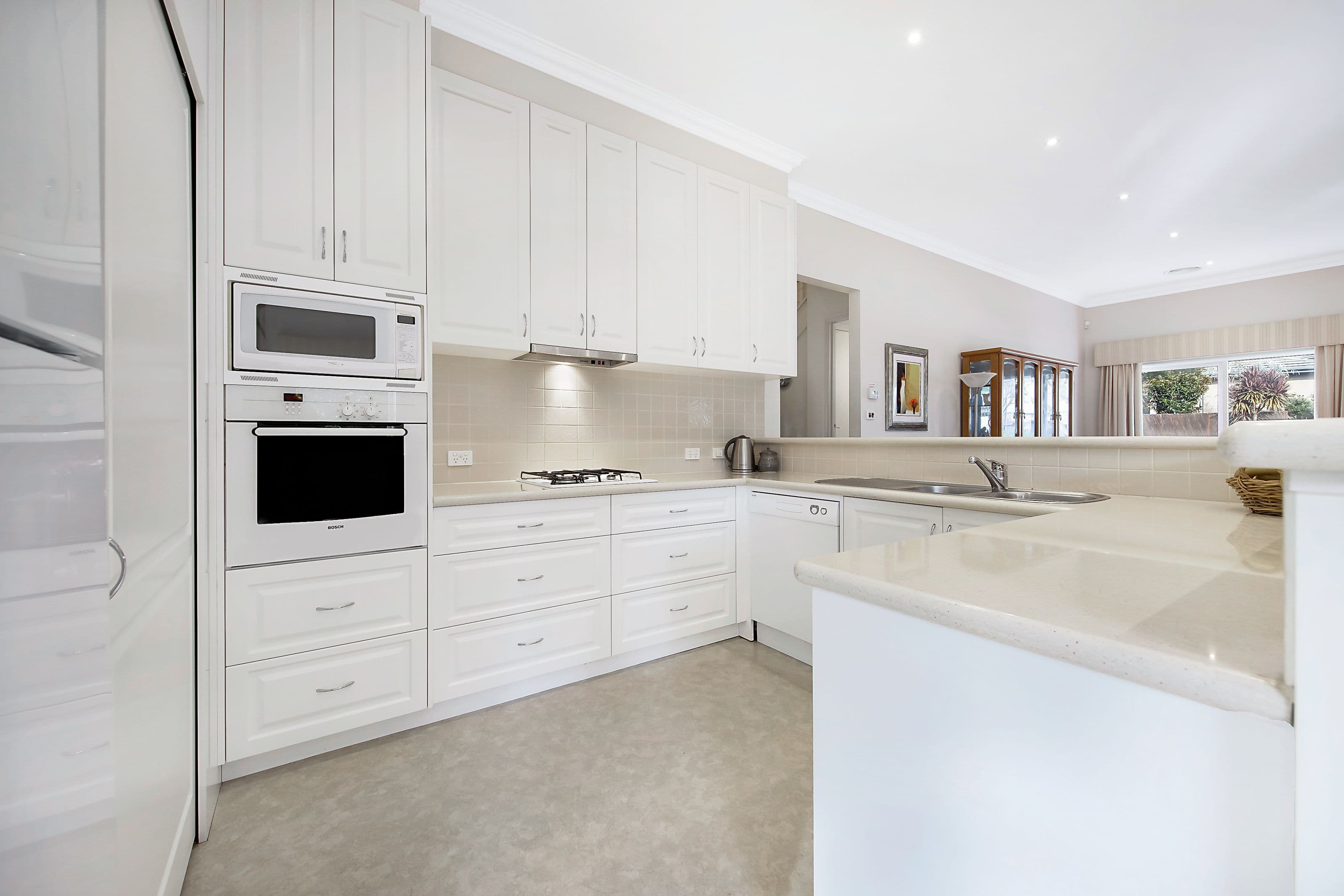 23 Cheviot Road, Mount Waverley VIC 3149, Mount Waverley - Thumbnail 5