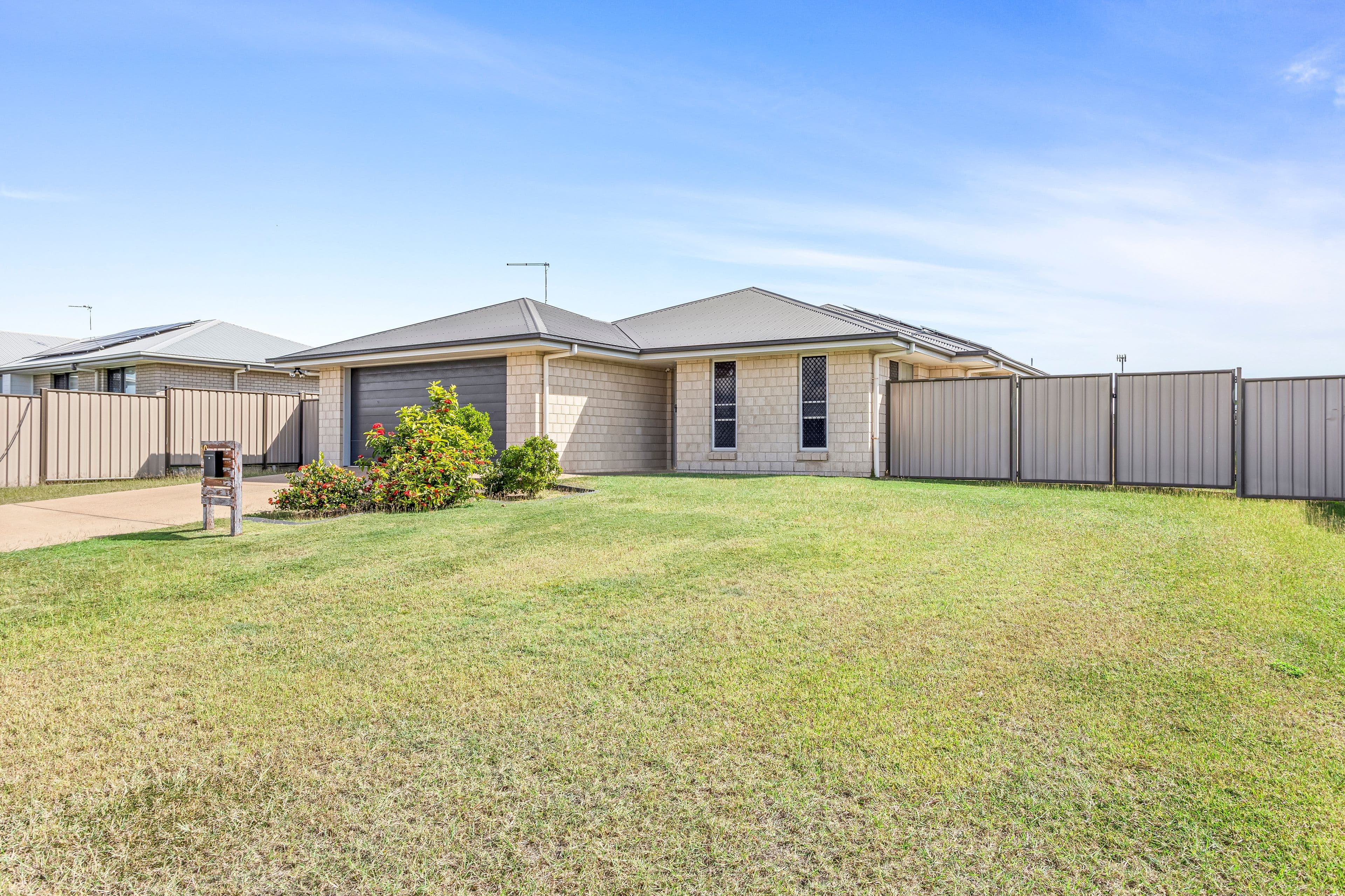 16 Olympic Avenue, Gracemere QLD 4702, Gracemere - Image 1