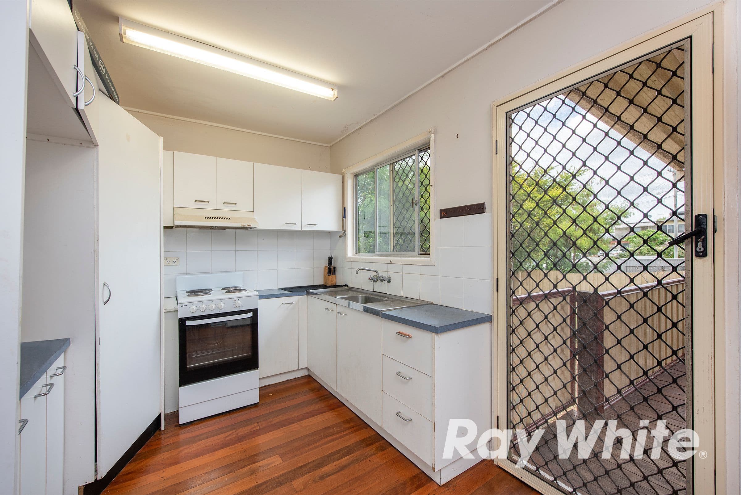 30 Roseash Street, Logan Central QLD 4114, Logan Central - Thumbnail 3