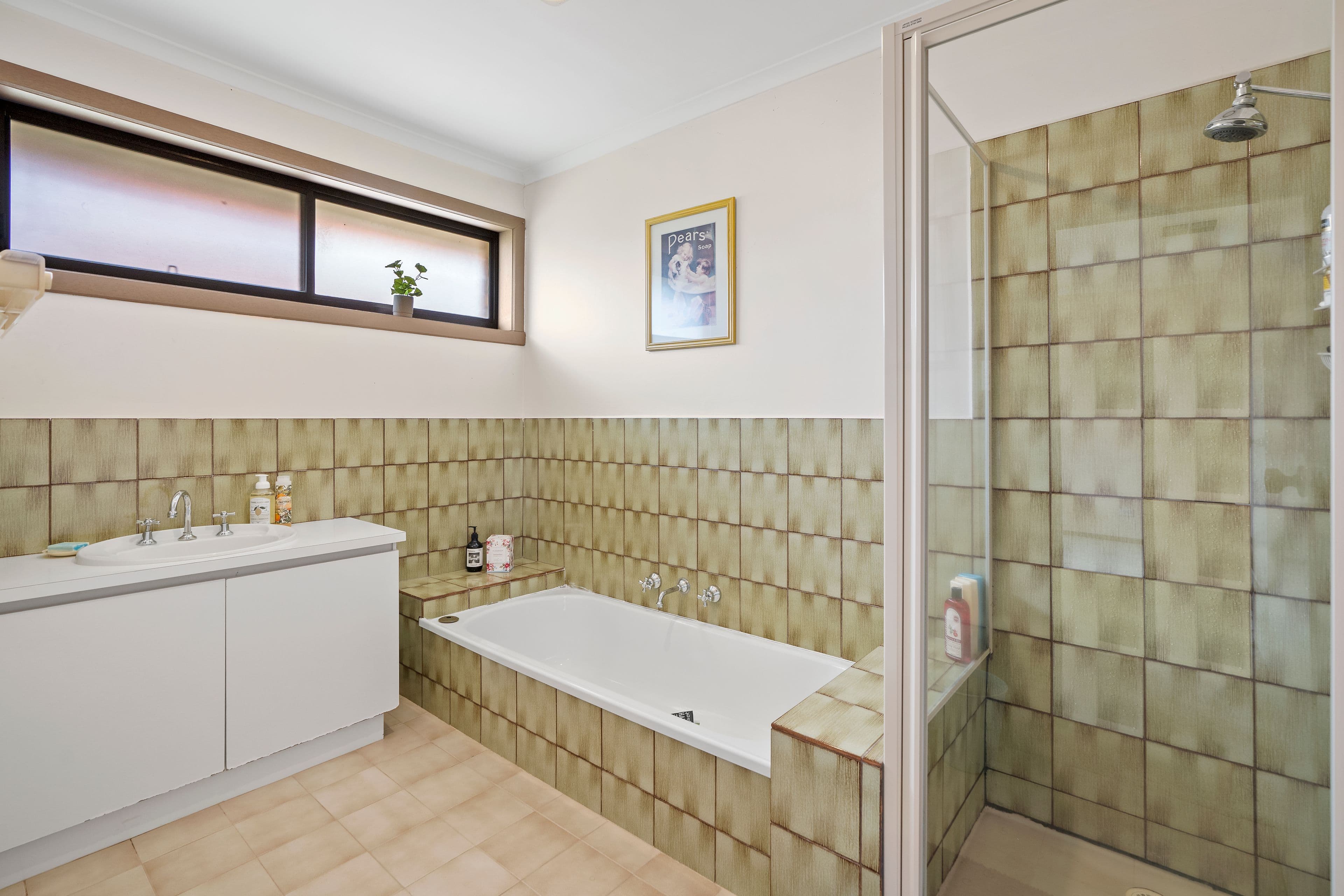 9 Beatrice Place, Ferntree Gully VIC 3156, Ferntree Gully - Thumbnail 8