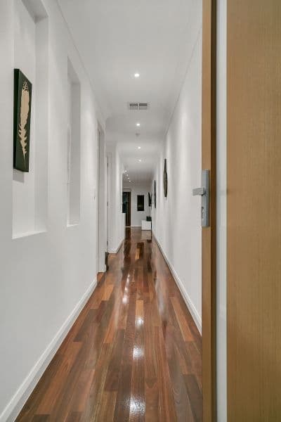 30A Bolingbroke Avenue, Henley Beach SA 5022, Henley Beach - Thumbnail 2