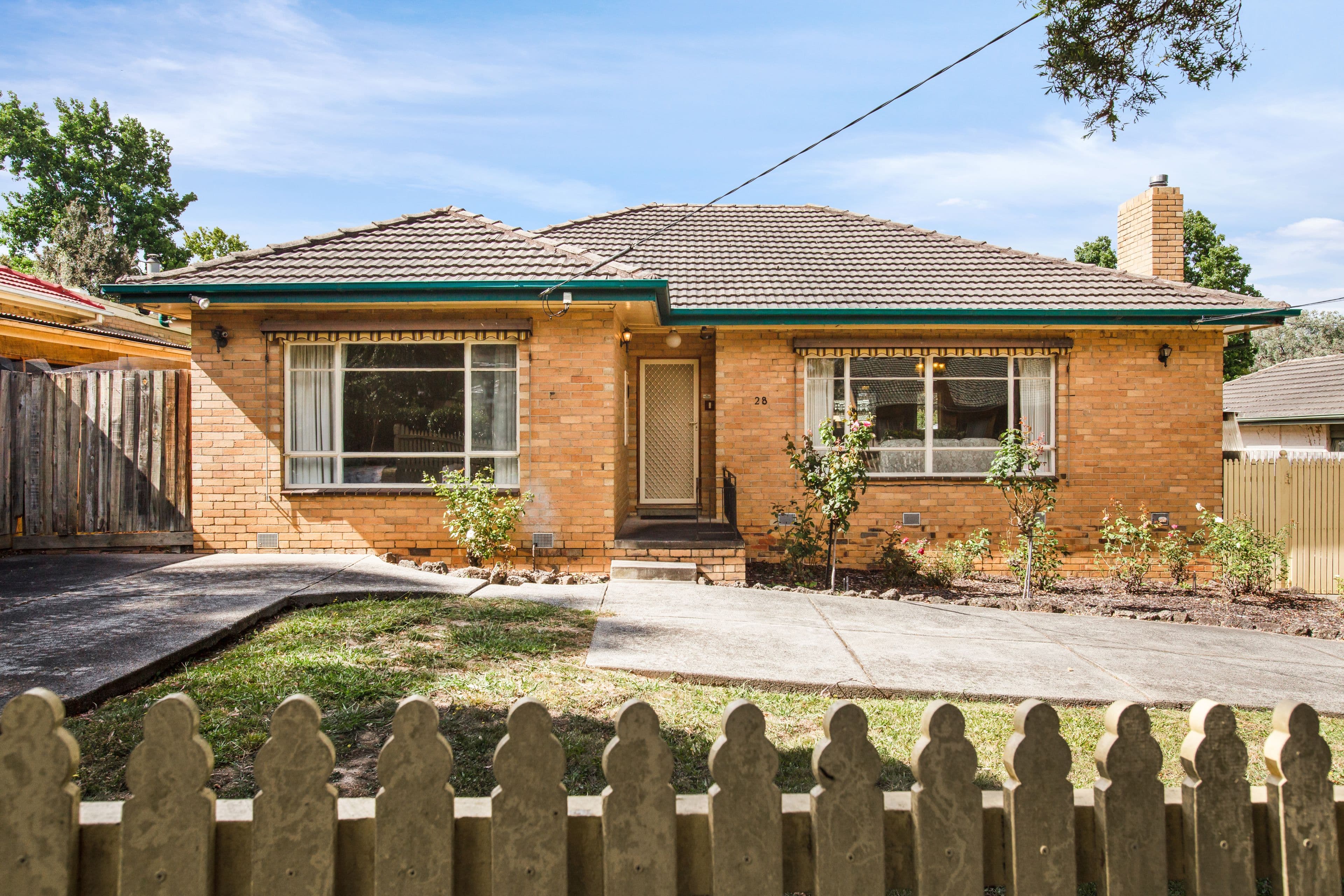 28 Mandowie Crescent, Croydon VIC 3136, Croydon - Thumbnail 2