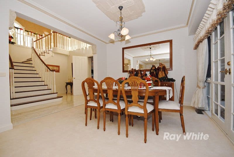 13 Alexis Court, WANTIRNA SOUTH VIC 3152, Wantirna South - Thumbnail 5