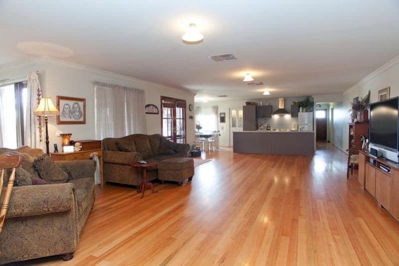 1905 Plenty Road, YAN YEAN VIC 3755, Yan Yean - Thumbnail 5