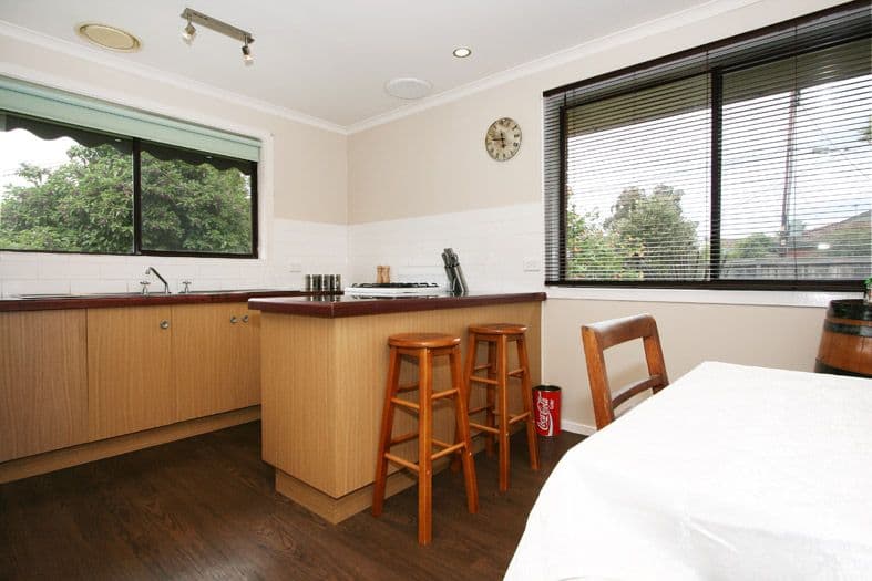 2 McComb Street, LILYDALE VIC 3140, Lilydale - Thumbnail 4