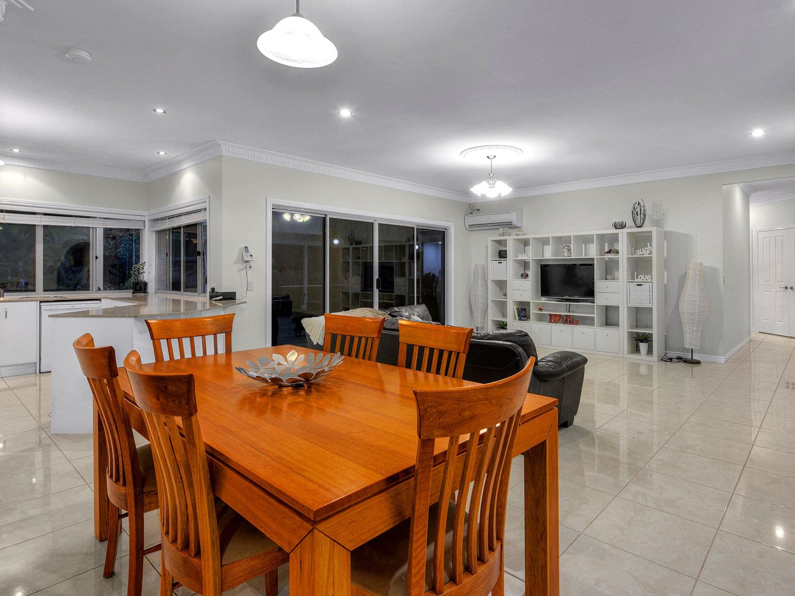 34 Chelsea Crescent, Bridgeman Downs QLD 4035, Bridgeman Downs - Thumbnail 3