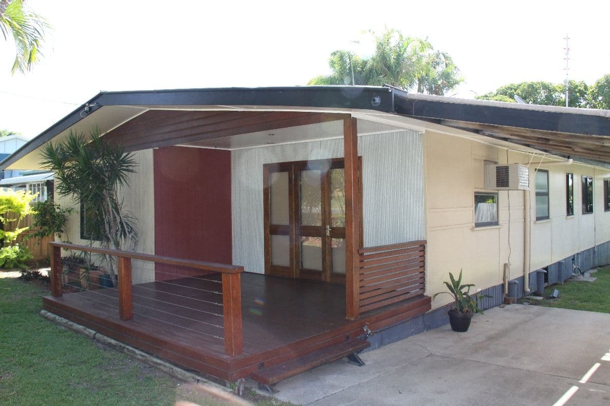 16 Beach Avenue, TANNUM SANDS QLD 4680, Tannum Sands - Image 1