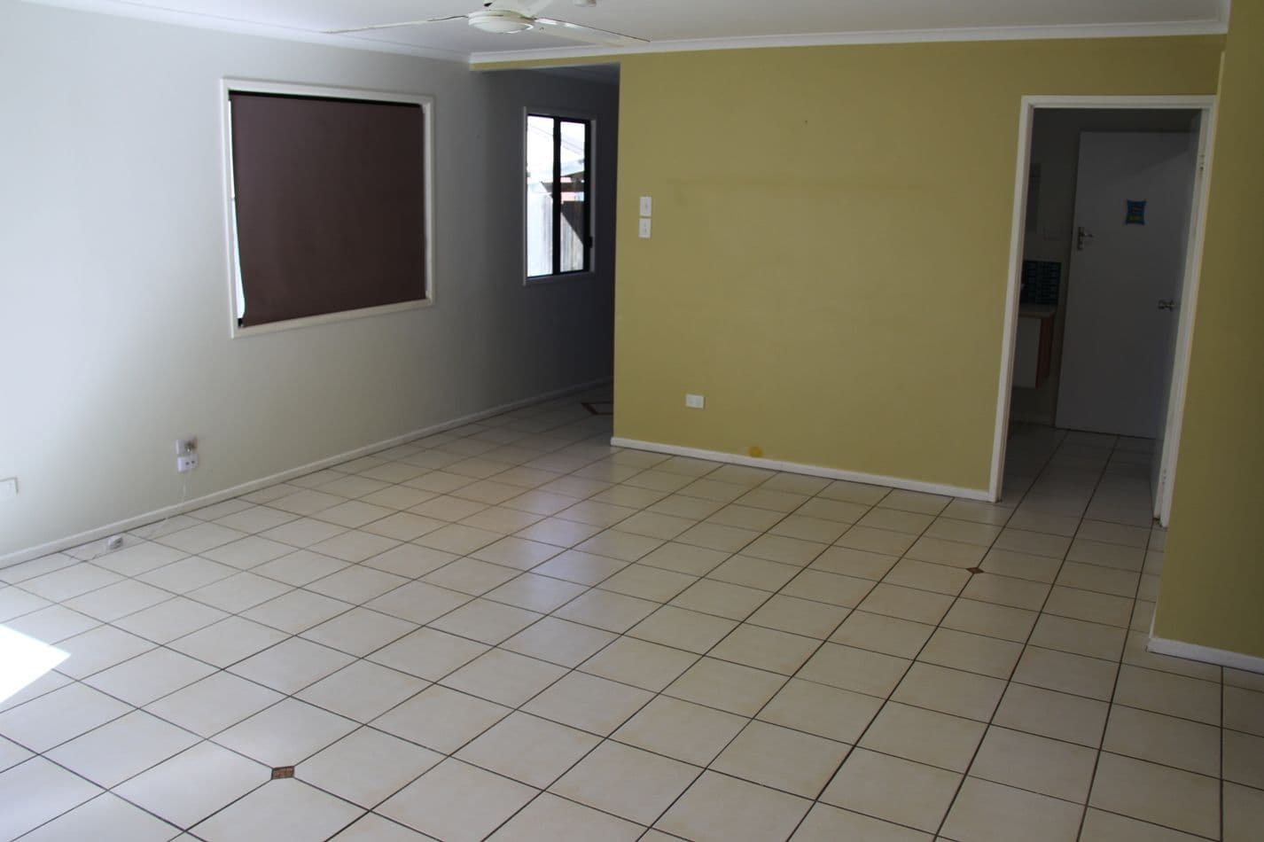 16 Beach Avenue, TANNUM SANDS QLD 4680, Tannum Sands - Thumbnail 8