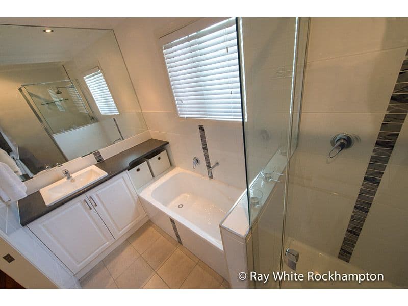 171 Mostyn Street, BERSERKER QLD 4701, Berserker - Thumbnail 8