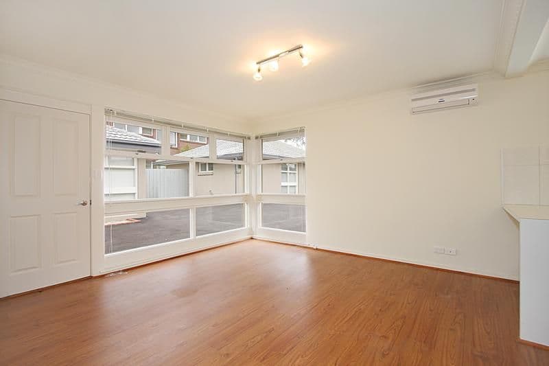 637 Blackburn Road, CLAYTON VIC 3168, Clayton - Thumbnail 2