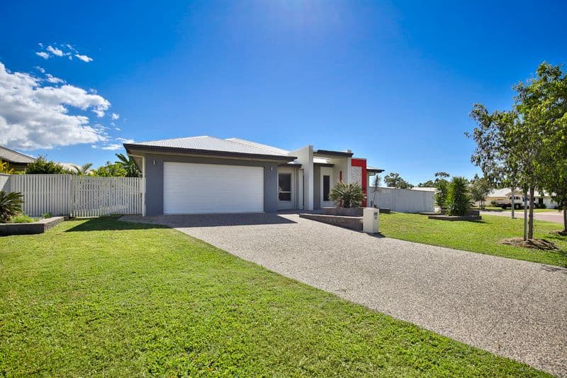 10-12 Bilbao Place, Bushland Beach QLD 4818, Bushland Beach - Thumbnail 2