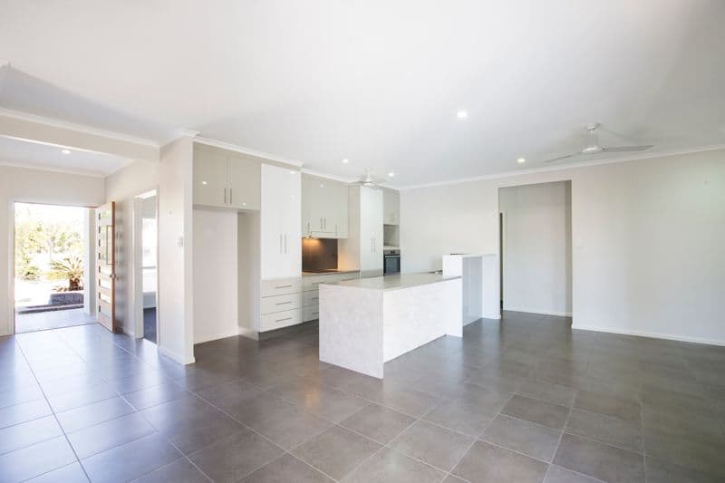 10-12 Bilbao Place, Bushland Beach QLD 4818, Bushland Beach - Thumbnail 4