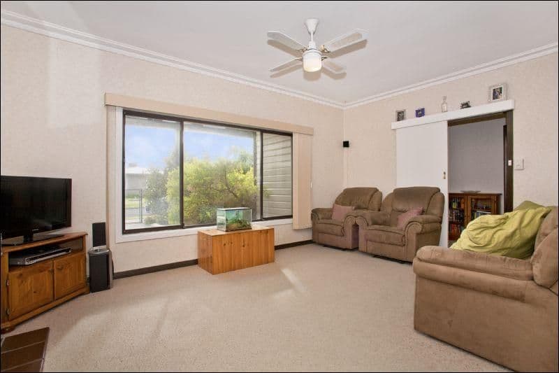 2 Hague Street, CORIO VIC 3214, Corio - Thumbnail 2