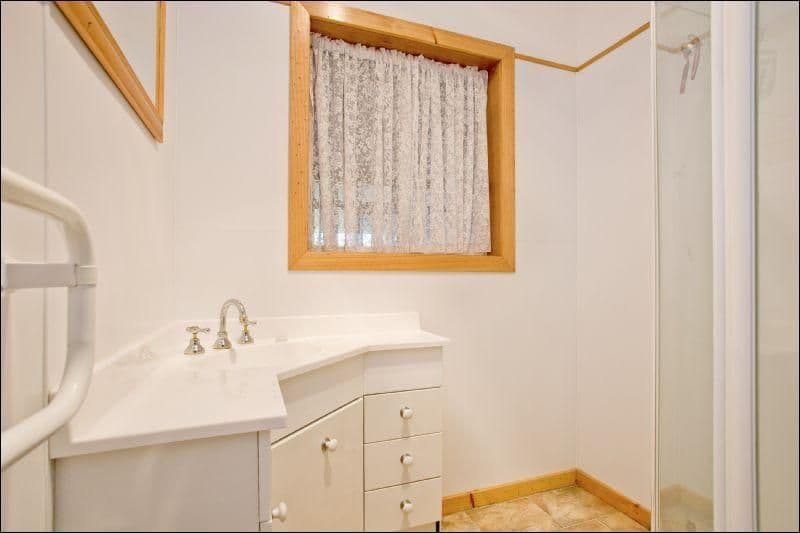 2 Hague Street, CORIO VIC 3214, Corio - Thumbnail 8