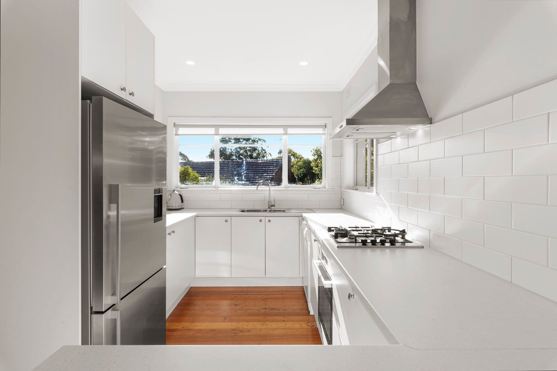 12 Duncan Avenue, Greensborough VIC 3088, Greensborough - Thumbnail 2