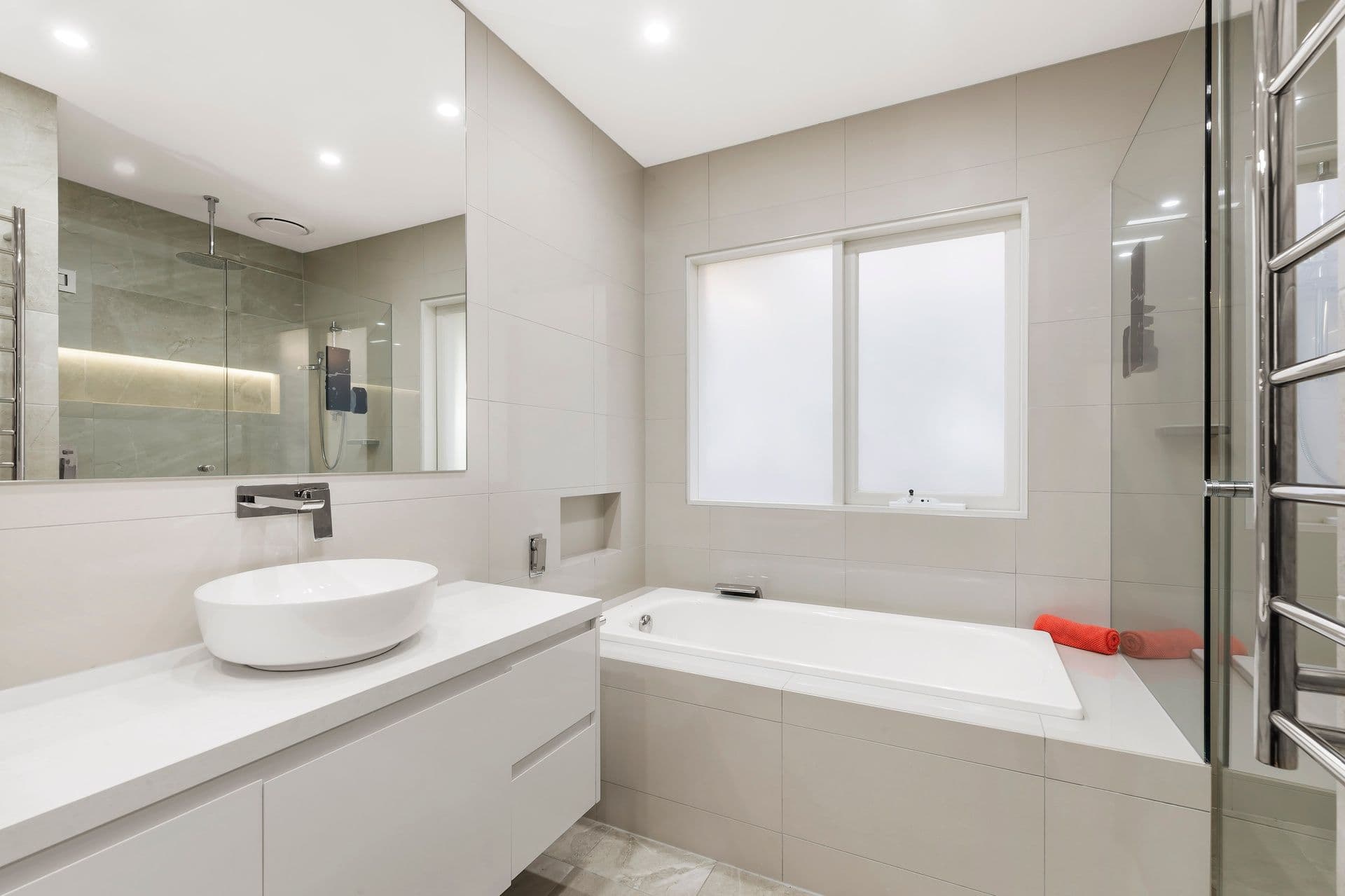 12 Duncan Avenue, Greensborough VIC 3088, Greensborough - Thumbnail 6