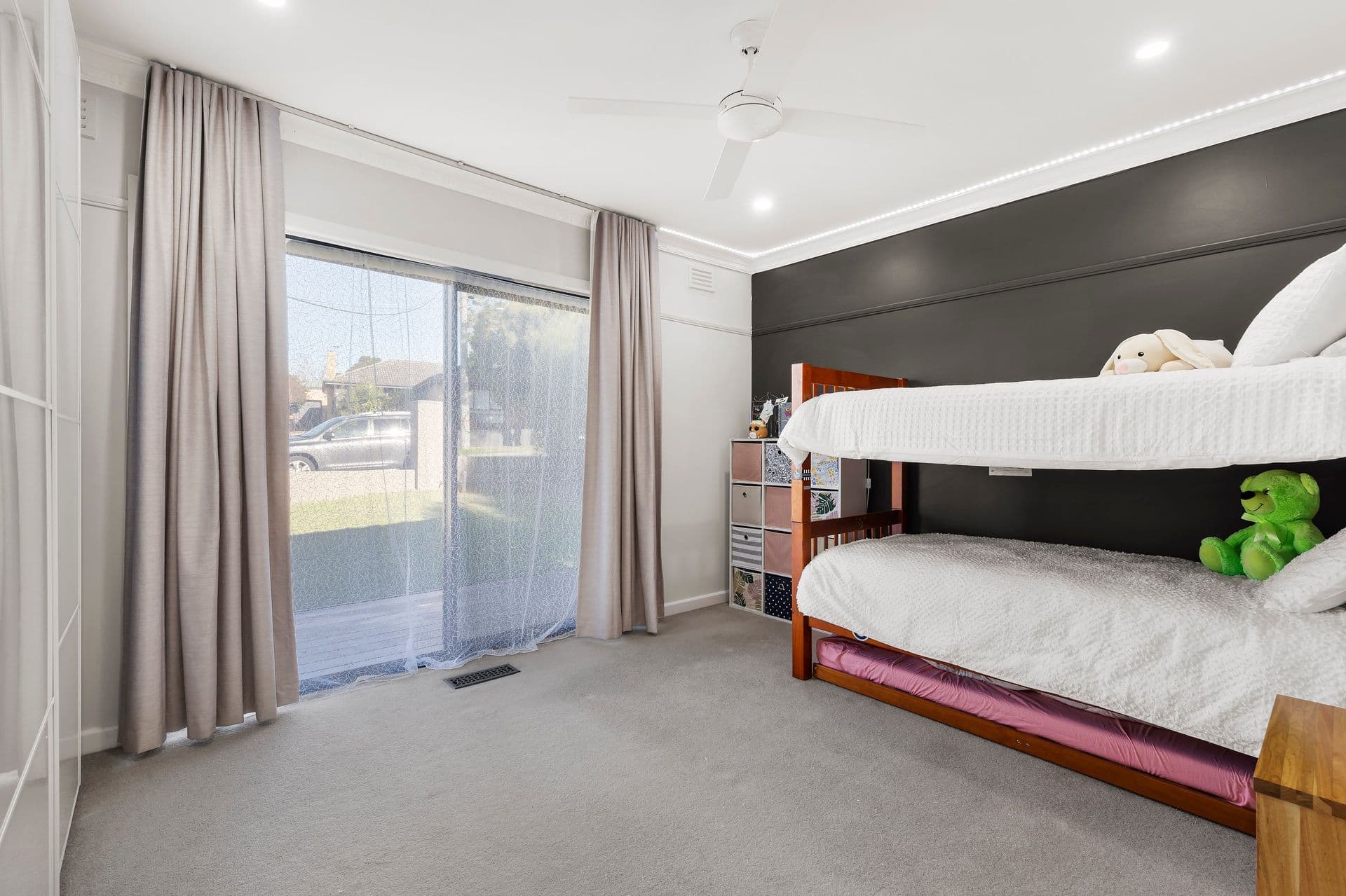 12 Duncan Avenue, Greensborough VIC 3088, Greensborough - Thumbnail 8