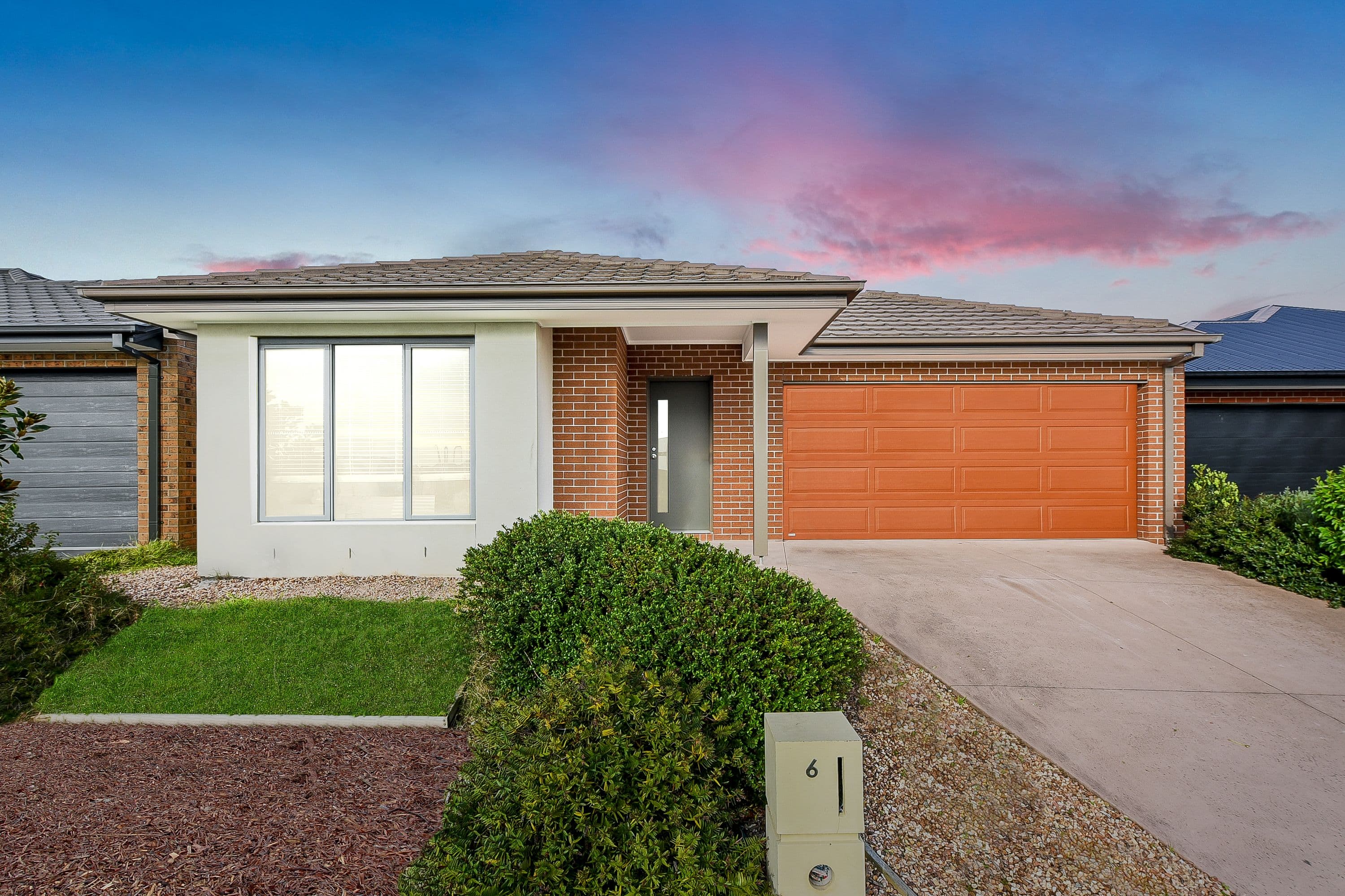 6 Chambers Crescent, Cranbourne North VIC 3977, Cranbourne North - Image 1
