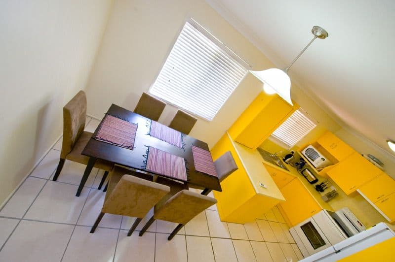 408 Richardson Road, NORMAN GARDENS QLD 4701, Norman Gardens - Thumbnail 4