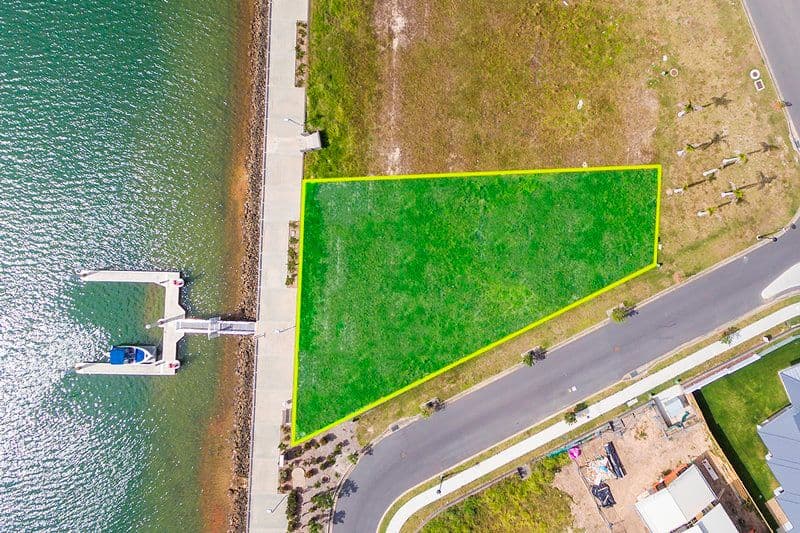 48 View Line Terrace, Hope Island QLD 4212, Hope Island - Thumbnail 2