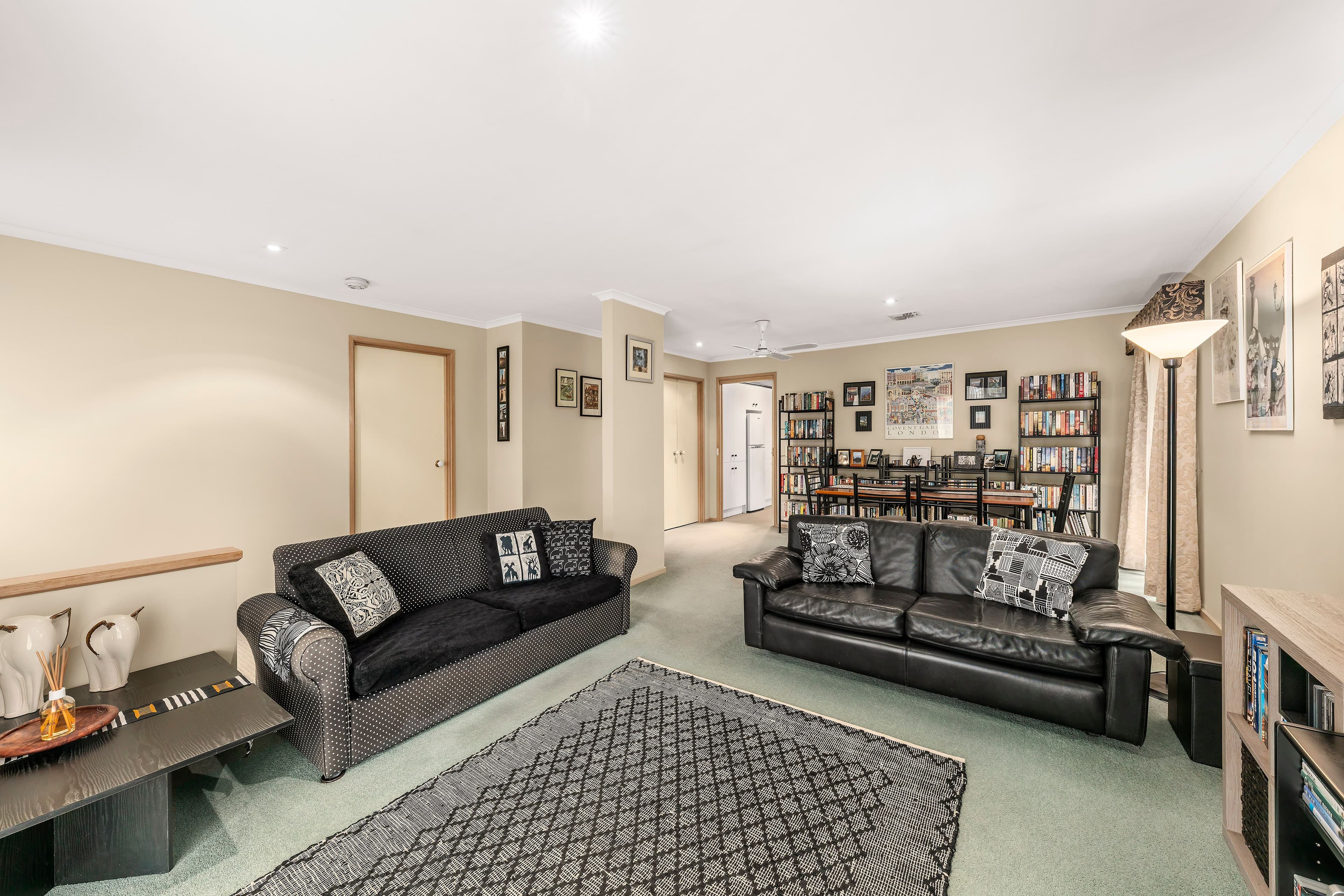 11 Carroll Crescent, Mill Park VIC 3082, Mill Park - Thumbnail 4