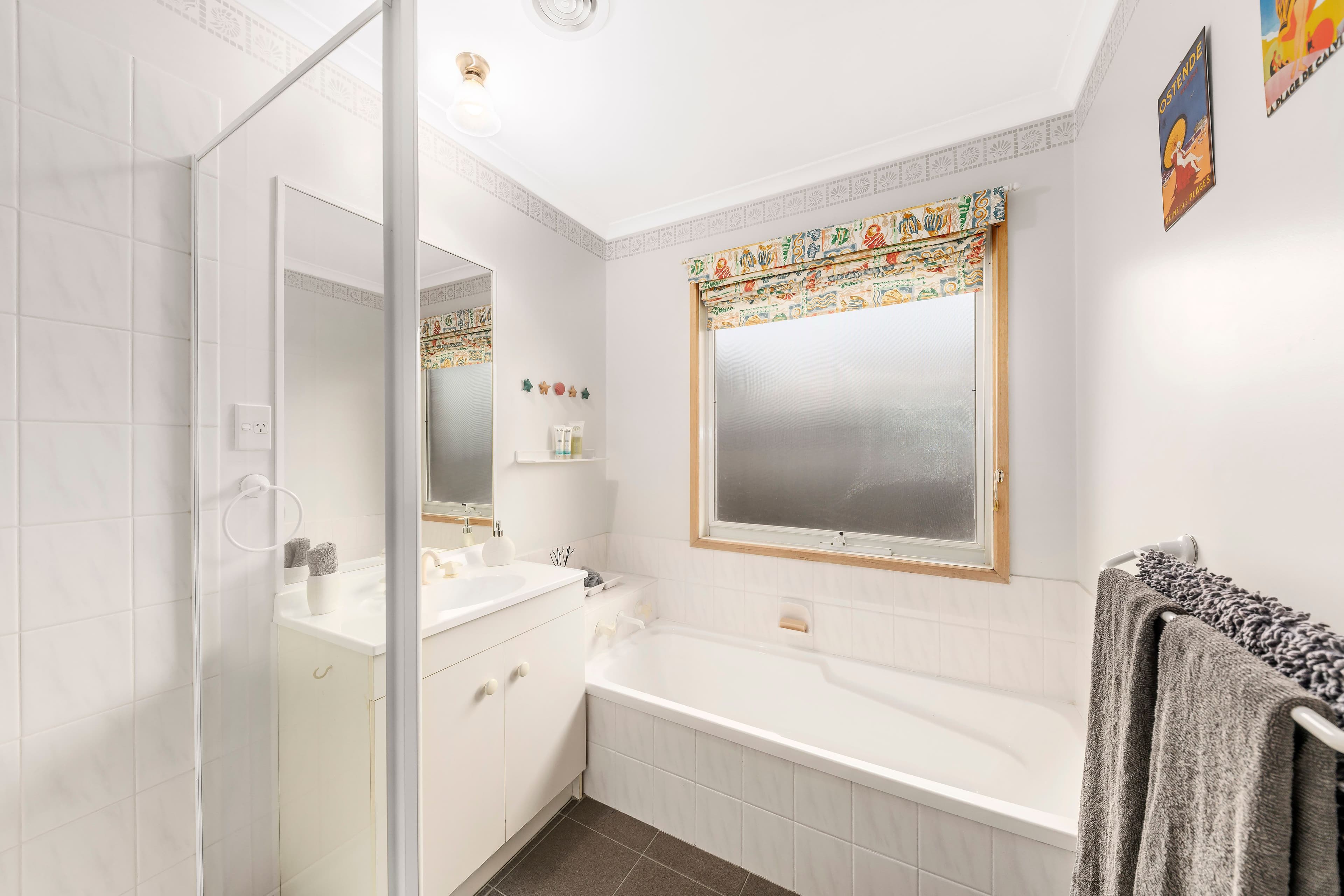 11 Carroll Crescent, Mill Park VIC 3082, Mill Park - Thumbnail 6