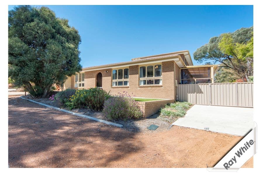 14 Kirkton Street, WANNIASSA ACT 2903, Wanniassa - Thumbnail 2