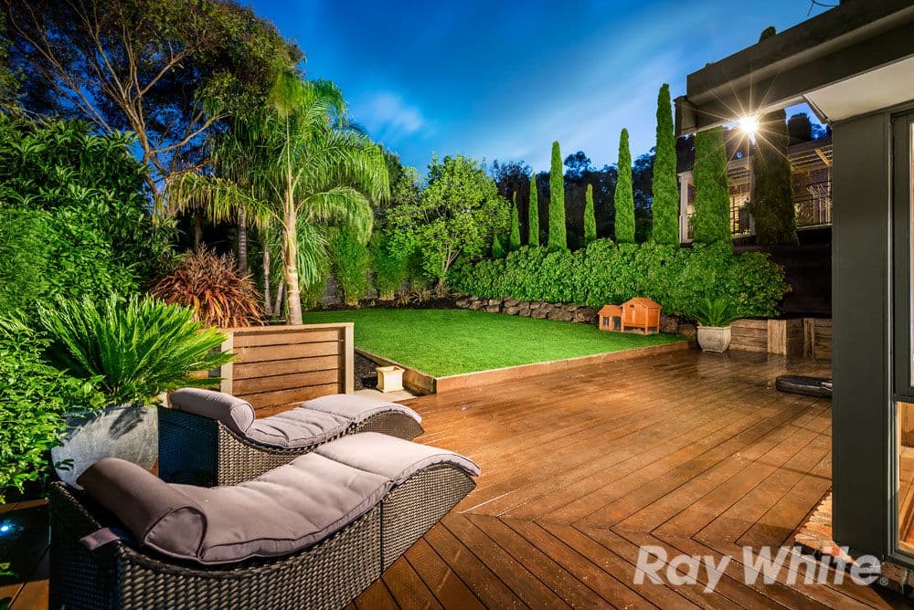 2 Griffin Court, Eltham VIC 3095, Eltham - Thumbnail 2