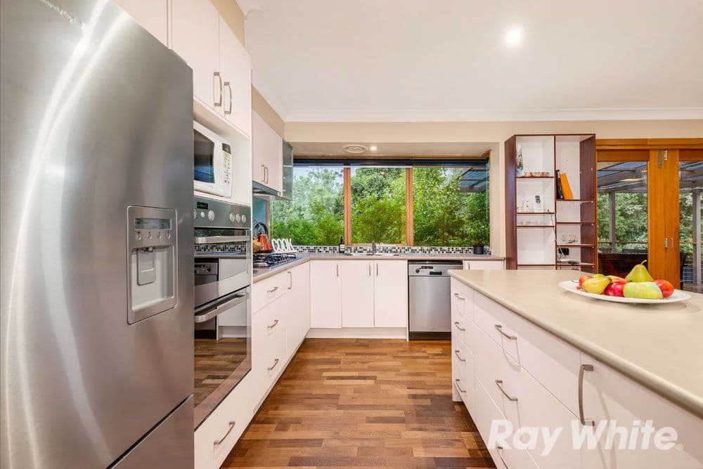2 Griffin Court, Eltham VIC 3095, Eltham - Thumbnail 6