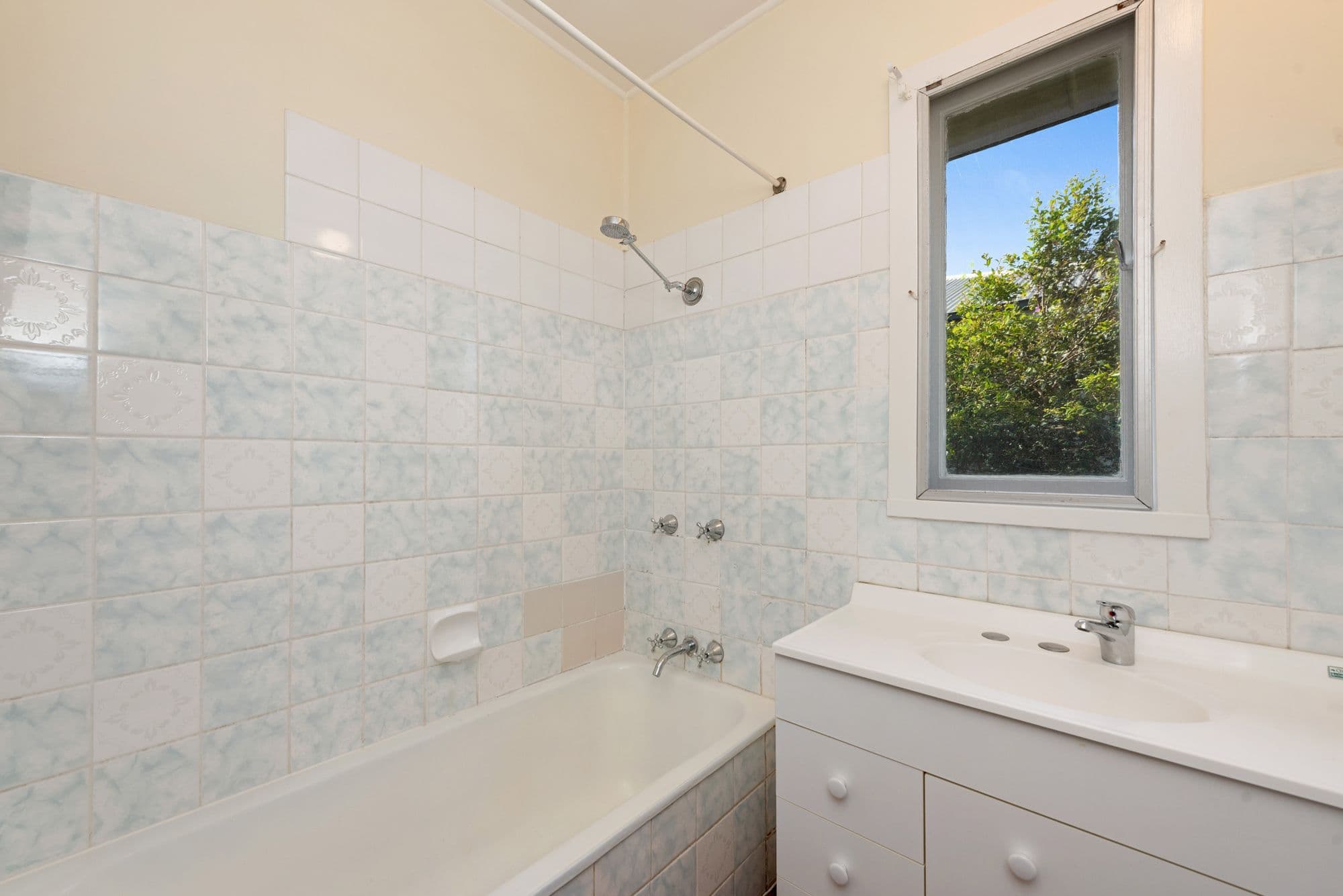 60 Nurstead Street, Camp Hill QLD 4152, Camp Hill - Thumbnail 8