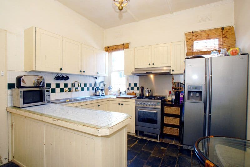 133 Corrigan Road, NOBLE PARK VIC 3174, Noble Park - Thumbnail 2