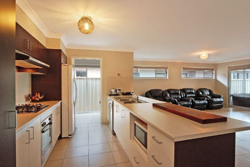 14 Sloop Avenue, SHELL COVE NSW 2529, Shell Cove - Thumbnail 3