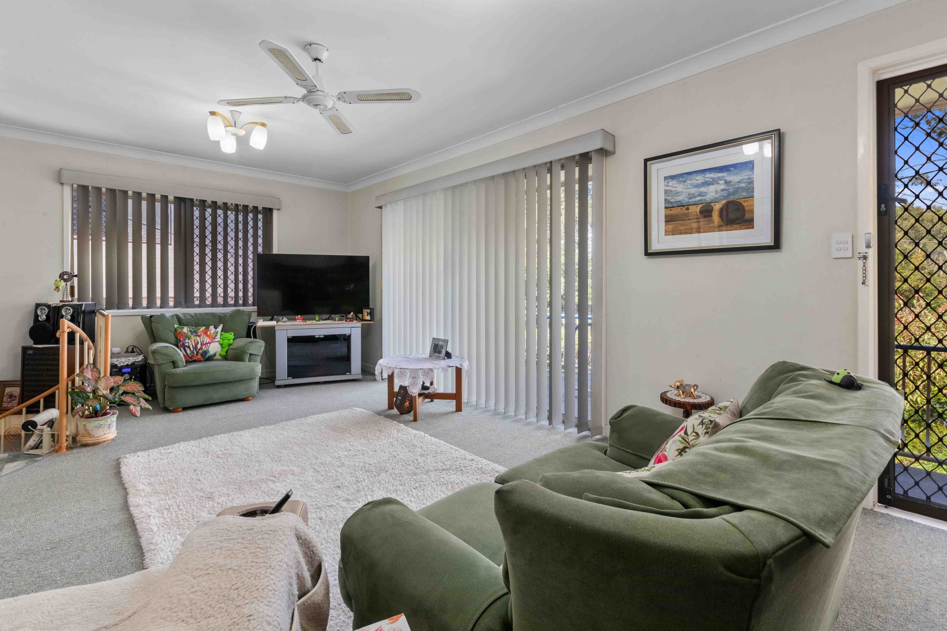 64 Nursery Road, Holland Park West QLD 4121, Holland Park West - Thumbnail 5