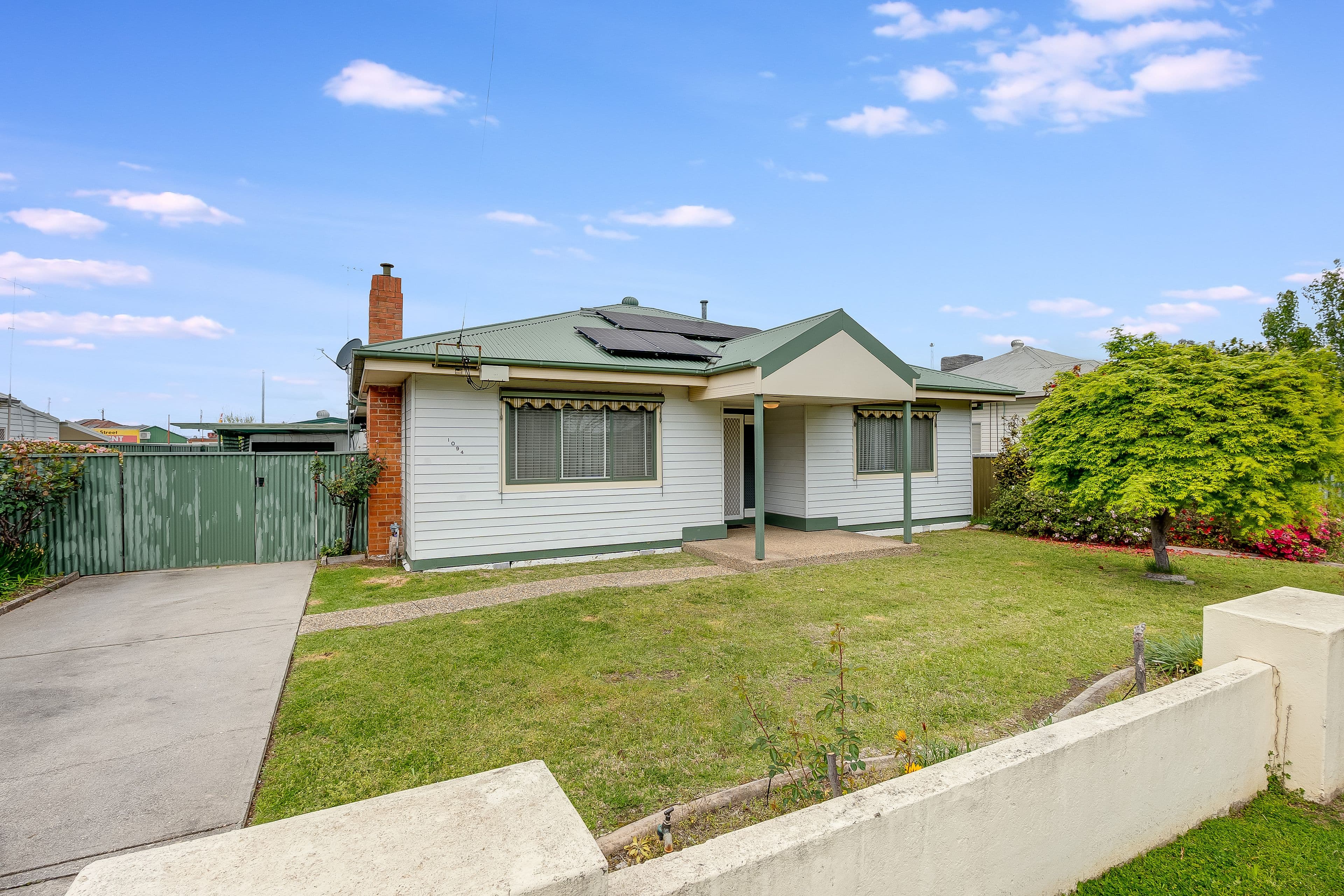 1094 Waugh Road, North Albury NSW 2640, North Albury - Image 1