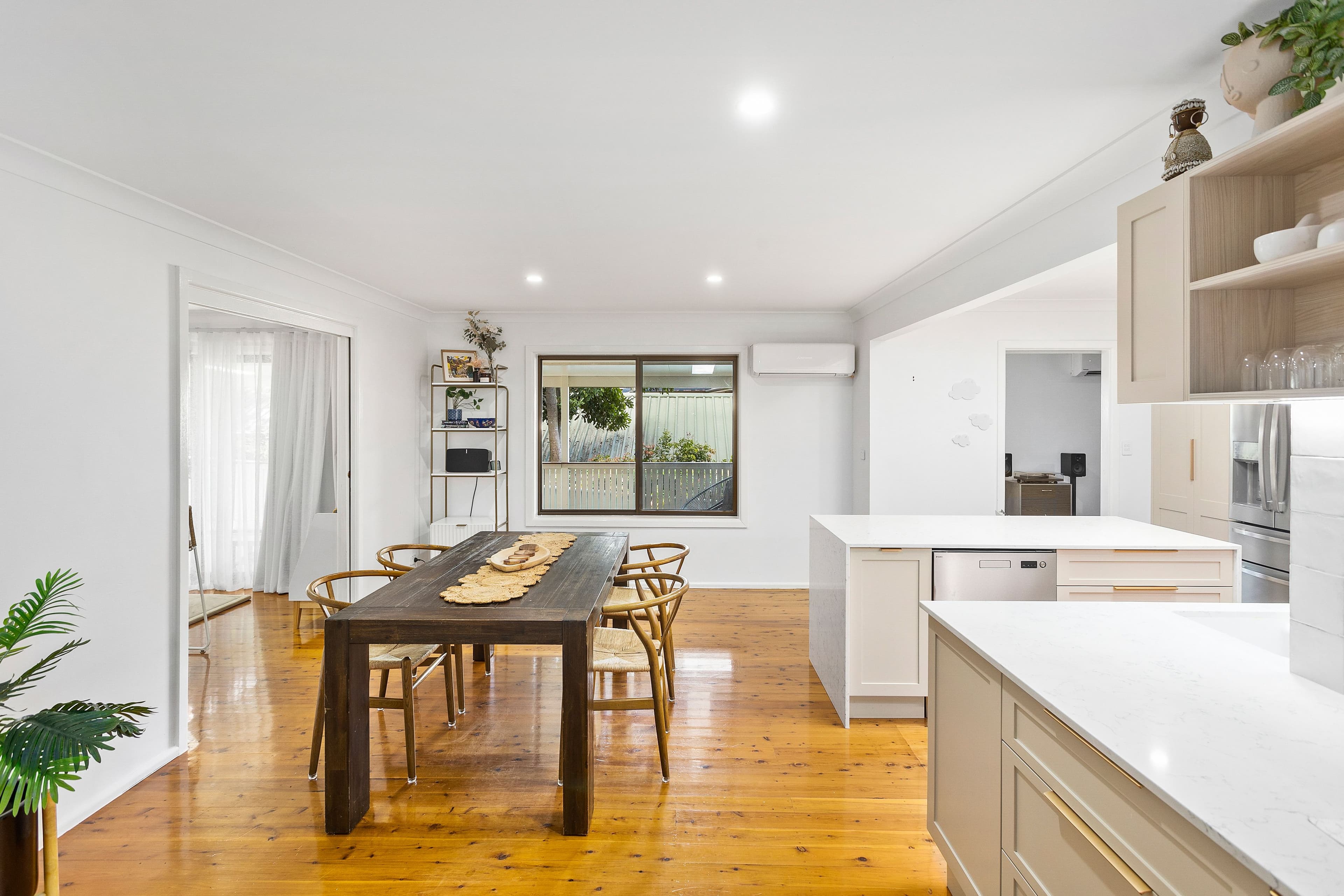24 Georgina Avenue, Keiraville NSW 2500, Keiraville - Thumbnail 3
