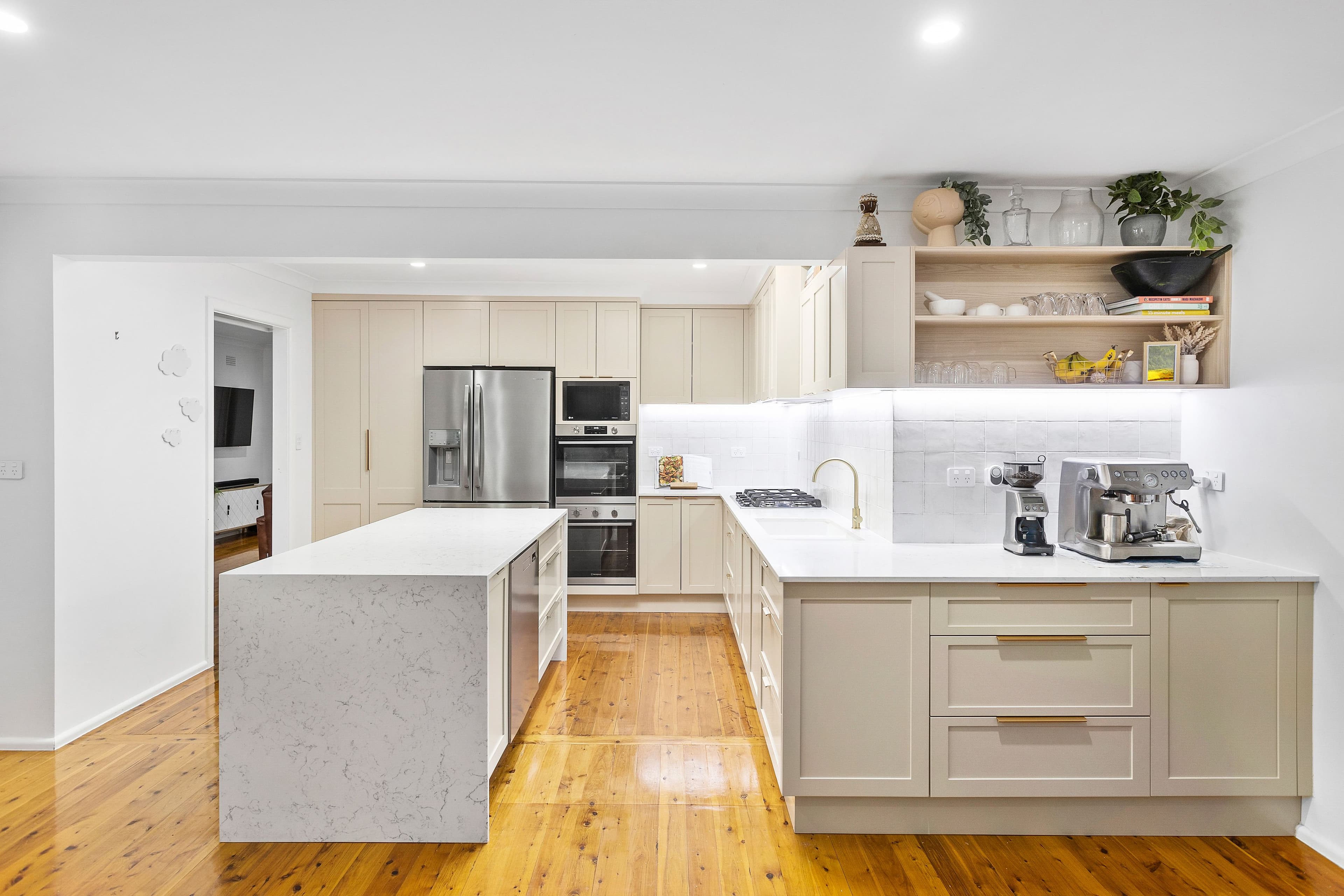 24 Georgina Avenue, Keiraville NSW 2500, Keiraville - Thumbnail 4