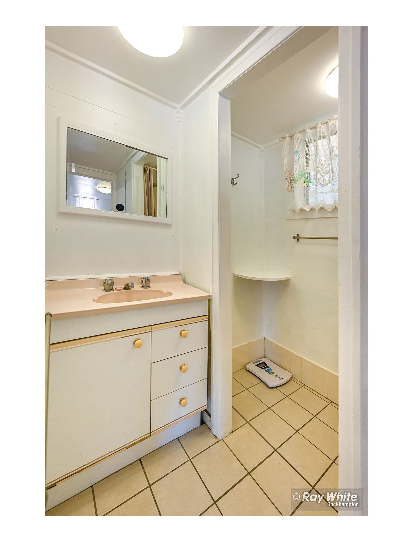 11-15 FRANCIS Street, Depot Hill QLD 4700, Depot Hill - Thumbnail 6