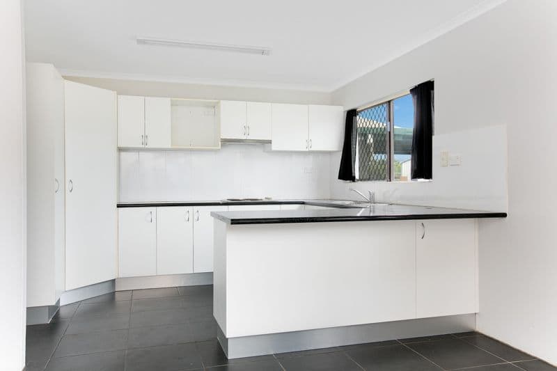 43 Sandown Close, Woree QLD 4868, Woree - Thumbnail 2