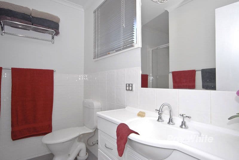 5 Amesbury Avenue, WANTIRNA VIC 3152, Wantirna - Thumbnail 8