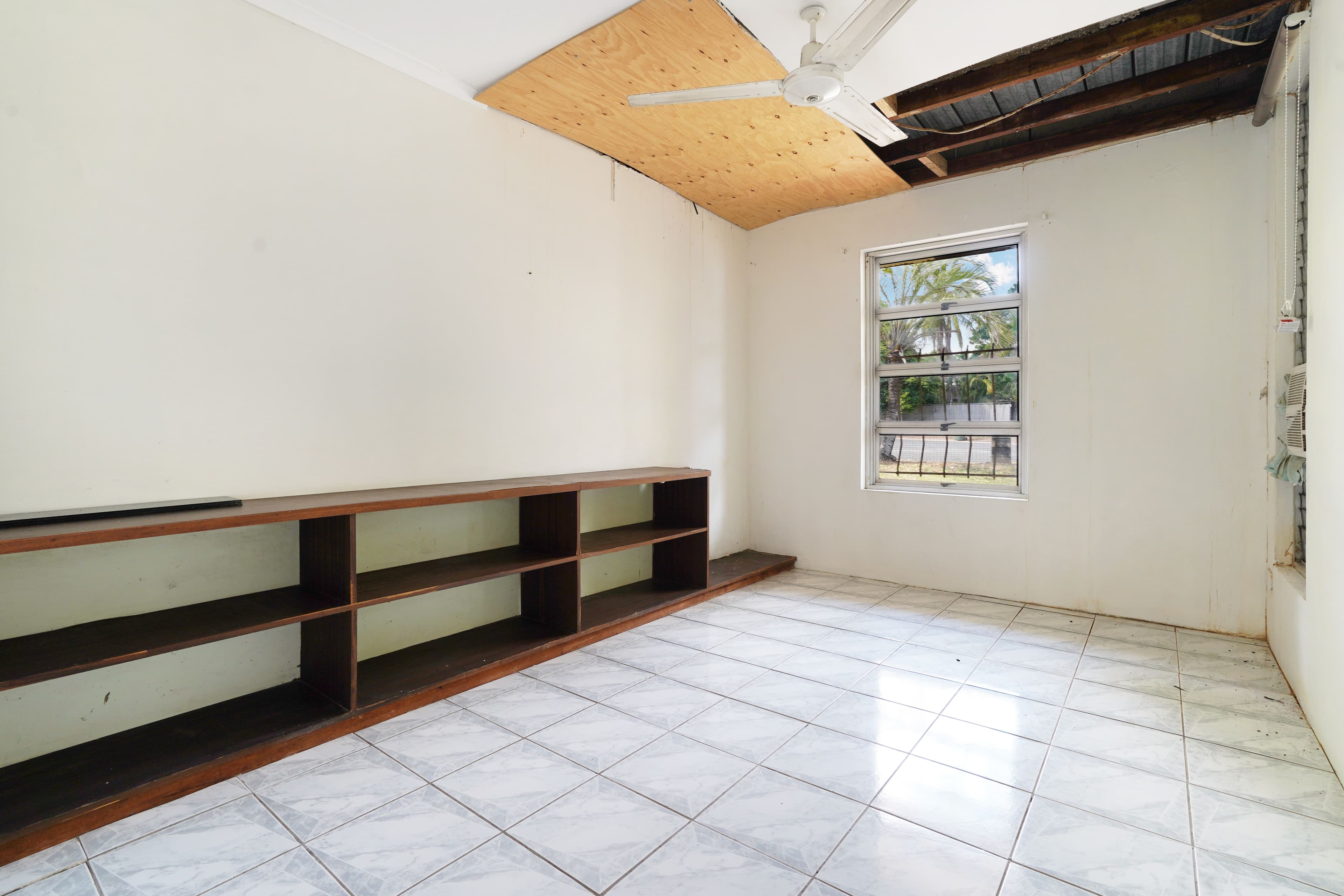 19 Tiwi Gardens, Tiwi NT 0810, Tiwi - Thumbnail 2
