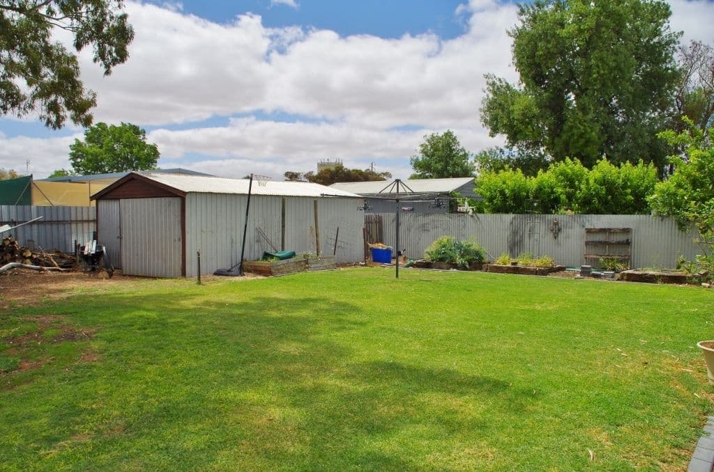 52 Twelfth Street, Renmark SA 5341, Renmark - Thumbnail 7