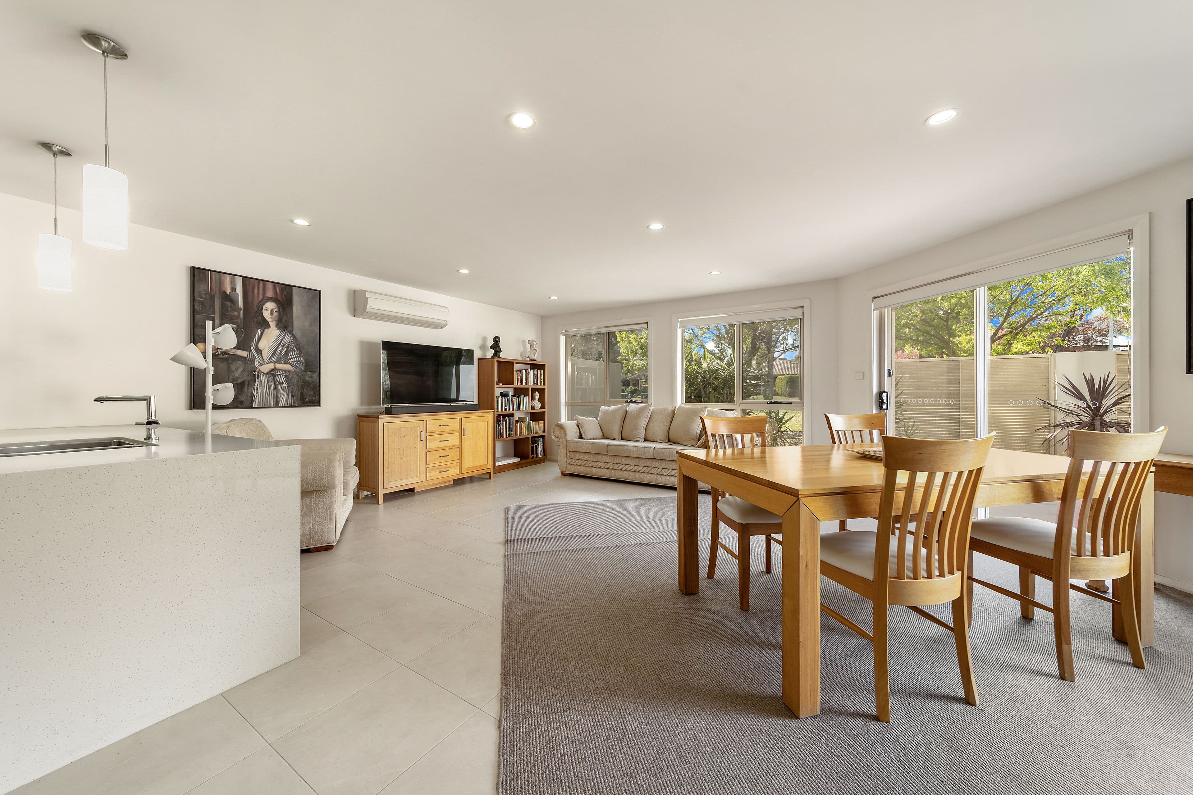 2 Kneeshaw Street, Monash ACT 2904, Monash - Thumbnail 3