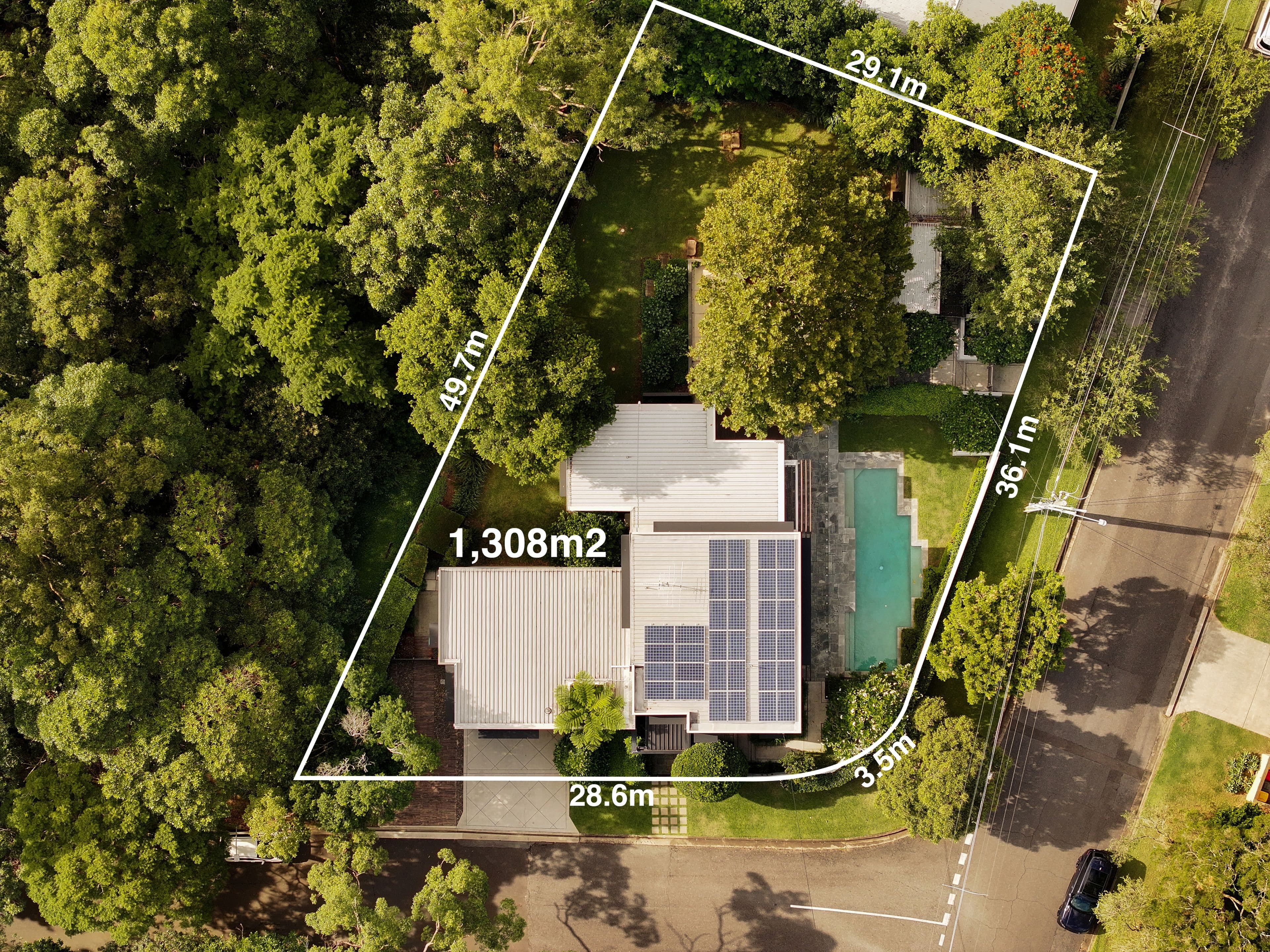 3 Tristania Drive, Bardon QLD 4065, Bardon - Thumbnail 3