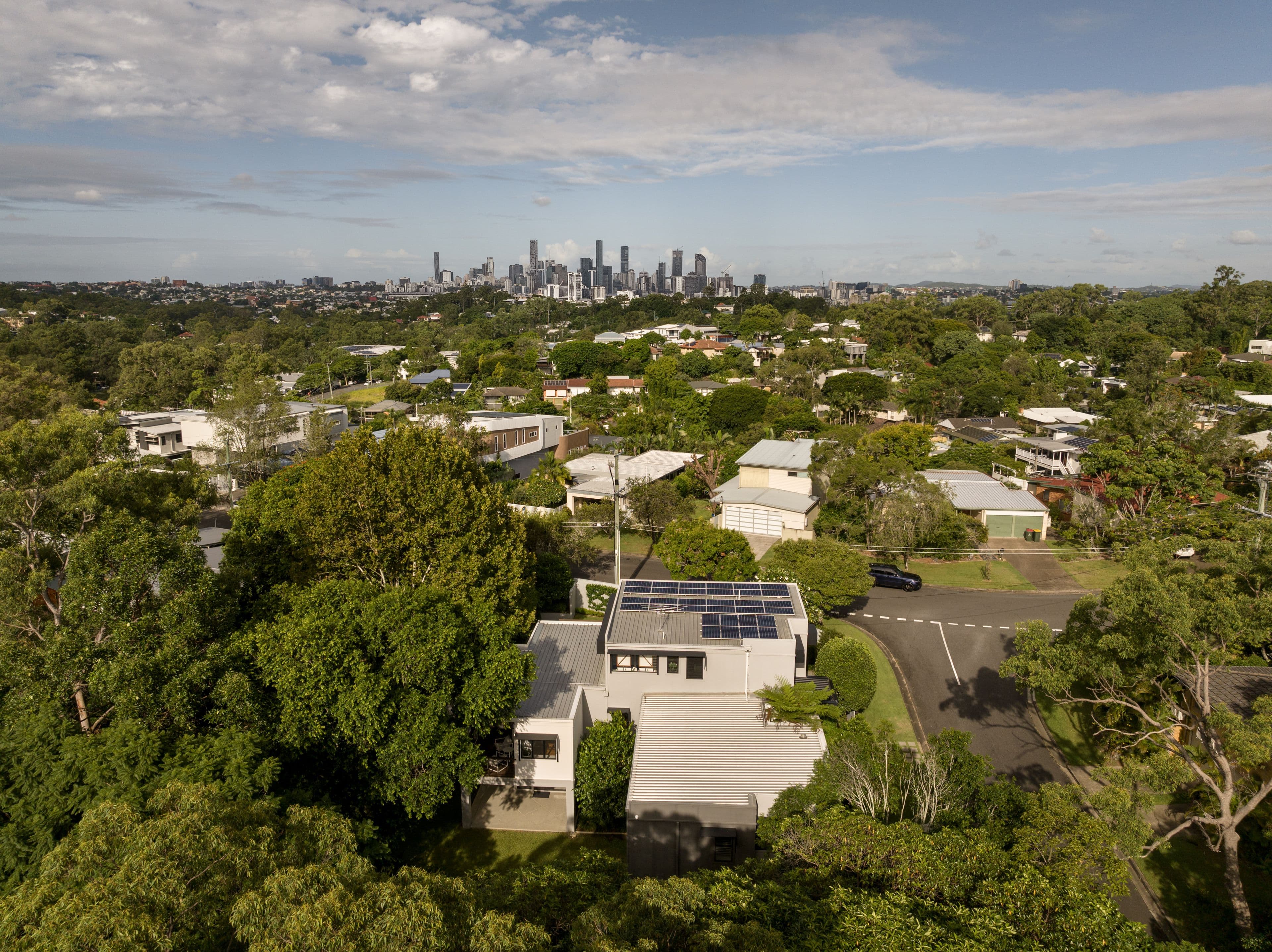 3 Tristania Drive, Bardon QLD 4065, Bardon - Thumbnail 5