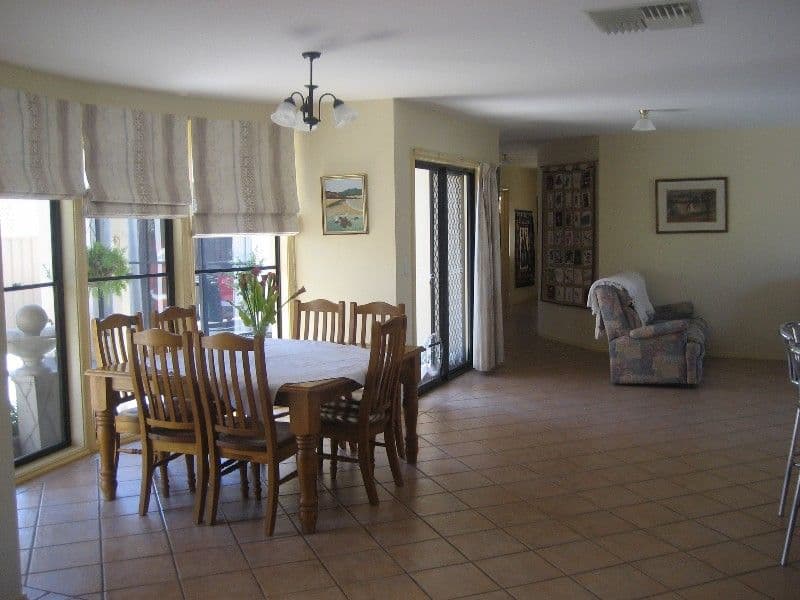 18 William Street, ROCHESTER VIC 3561, Rochester - Thumbnail 5