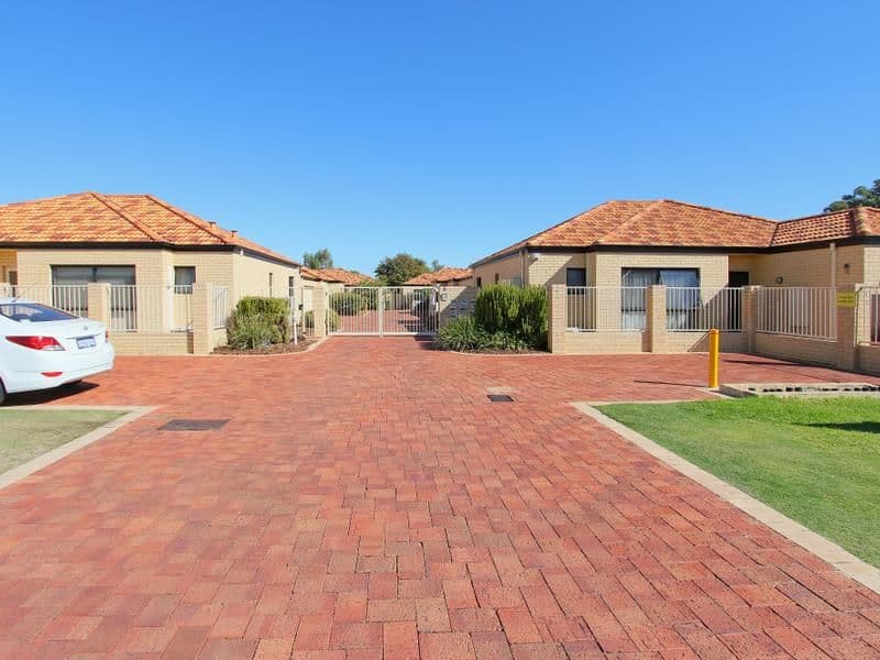 8 Toledo Close, Cannington WA 6107, Cannington - Thumbnail 4