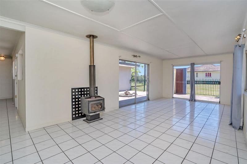 65-67 Nerang Street, Waterford QLD 4133, Waterford - Thumbnail 2