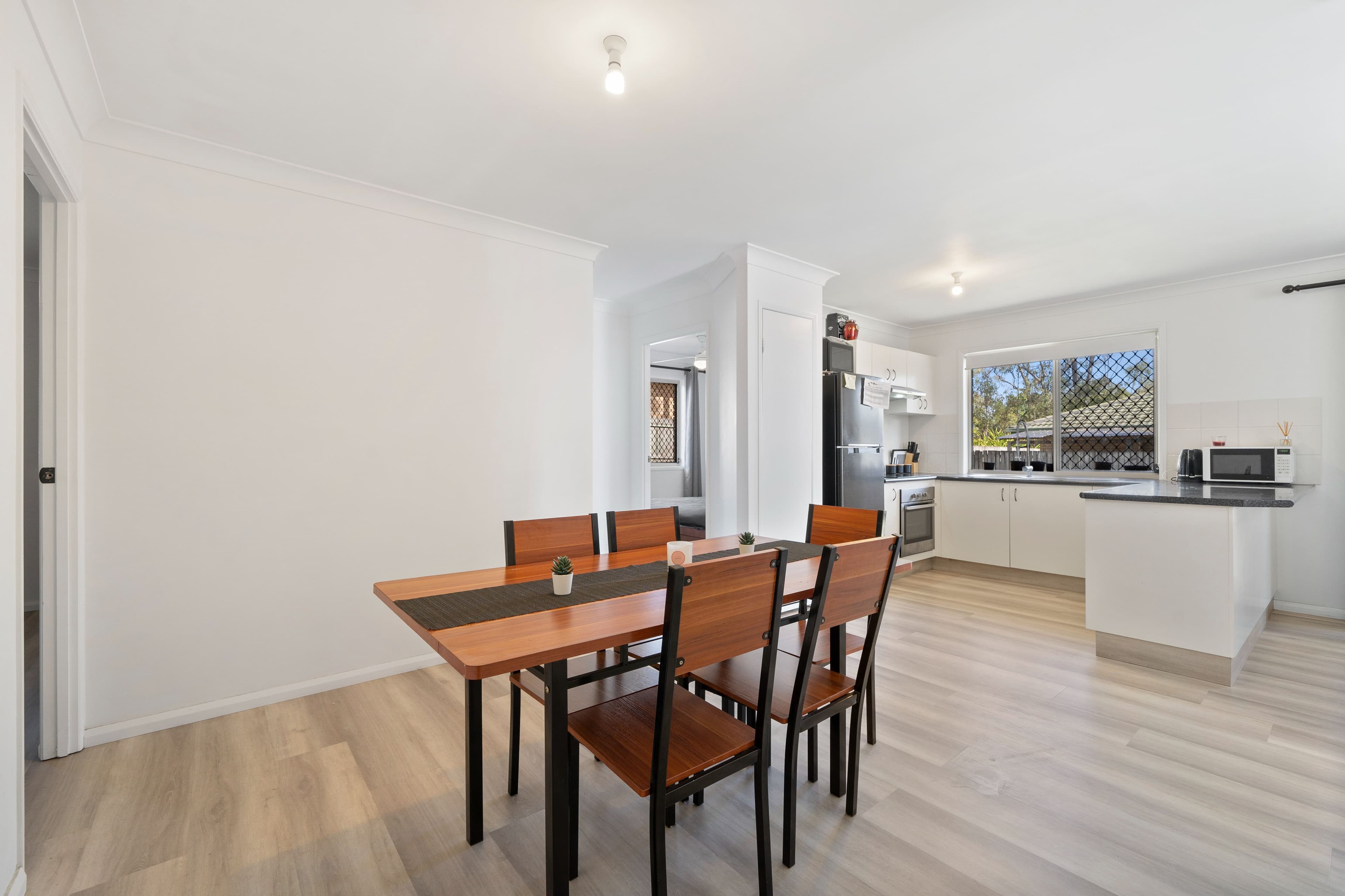 30 Nicolis Court, Beenleigh QLD 4207, Beenleigh - Thumbnail 3