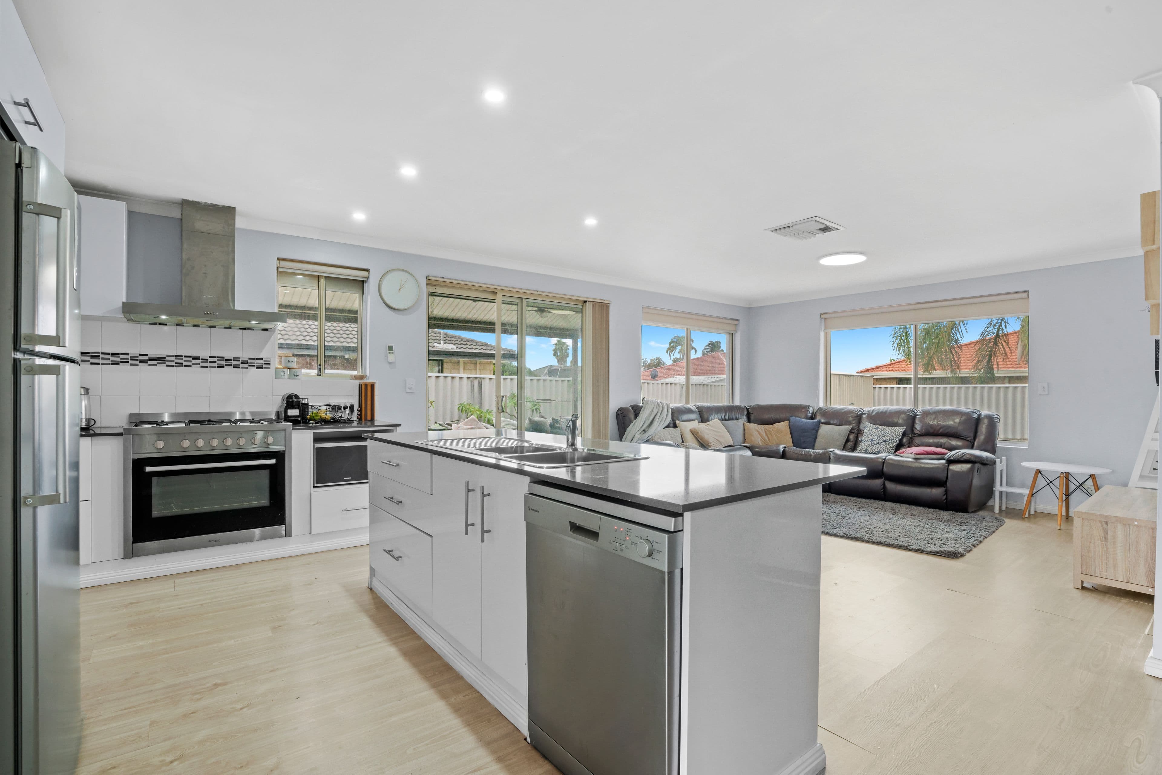 154 Harpenden Street, Huntingdale WA 6110, Huntingdale - Image 1