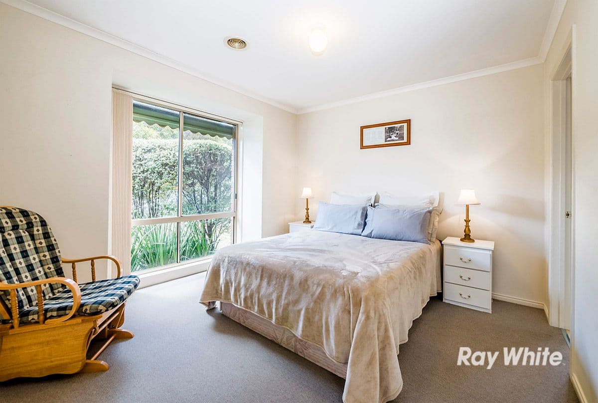8 Fishburn Place, Cranbourne West VIC 3977, Cranbourne West - Thumbnail 8